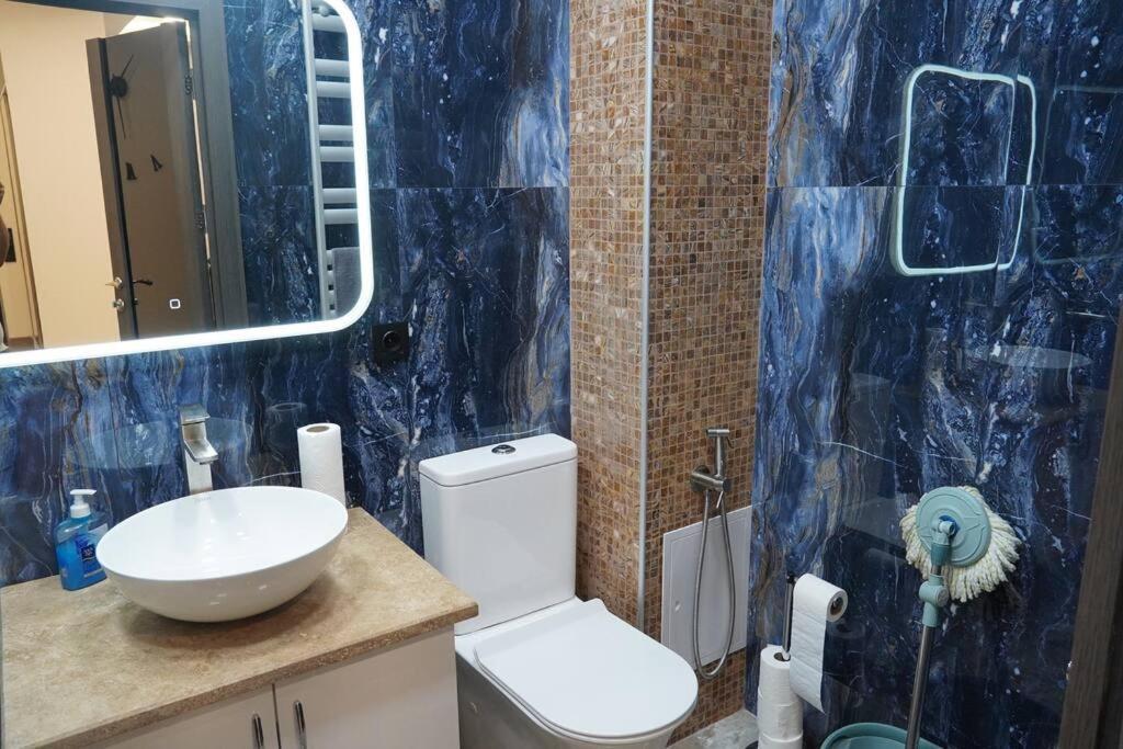 Lovely, Newly Remodeled Apartment In Yerevan! Экстерьер фото