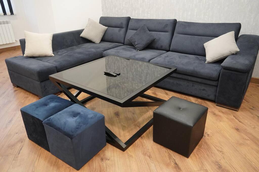 Lovely, Newly Remodeled Apartment In Yerevan! Экстерьер фото